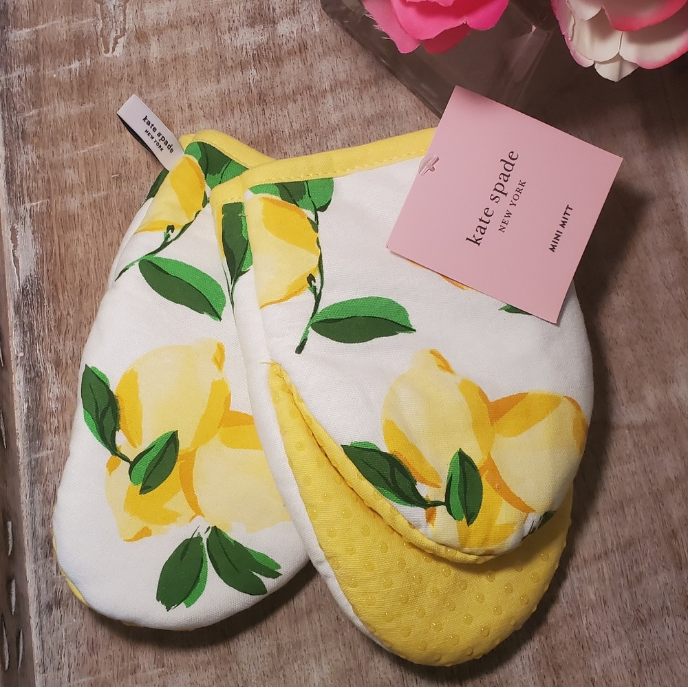 Kate Spade Mini Oven Mitt Set NWT
